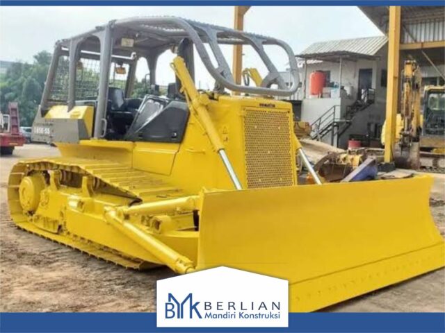 bmk-bulldozer-komatsu-d85